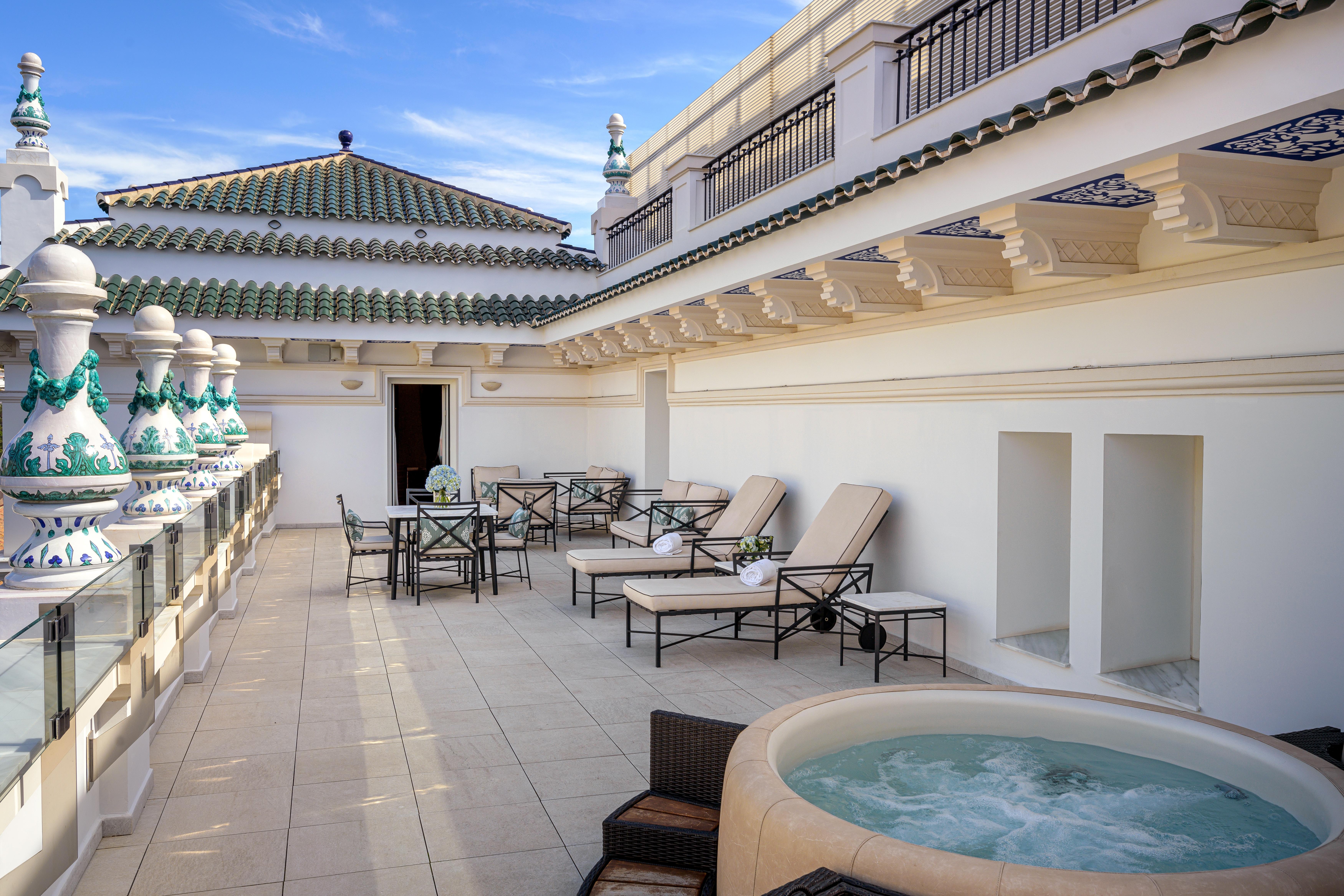 Gran Hotel Miramar Gl Malaga Exterior photo Rooftop terrace