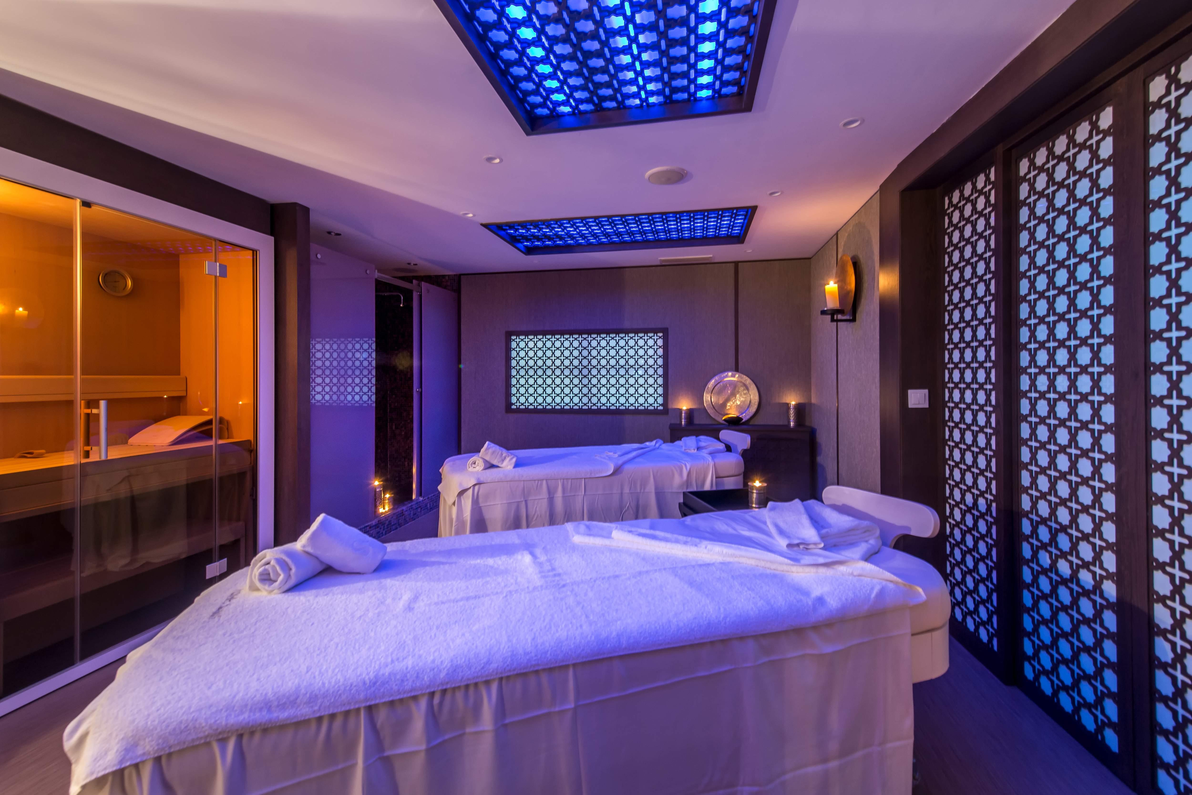 Gran Hotel Miramar Gl Malaga Exterior photo Spa at the hotel