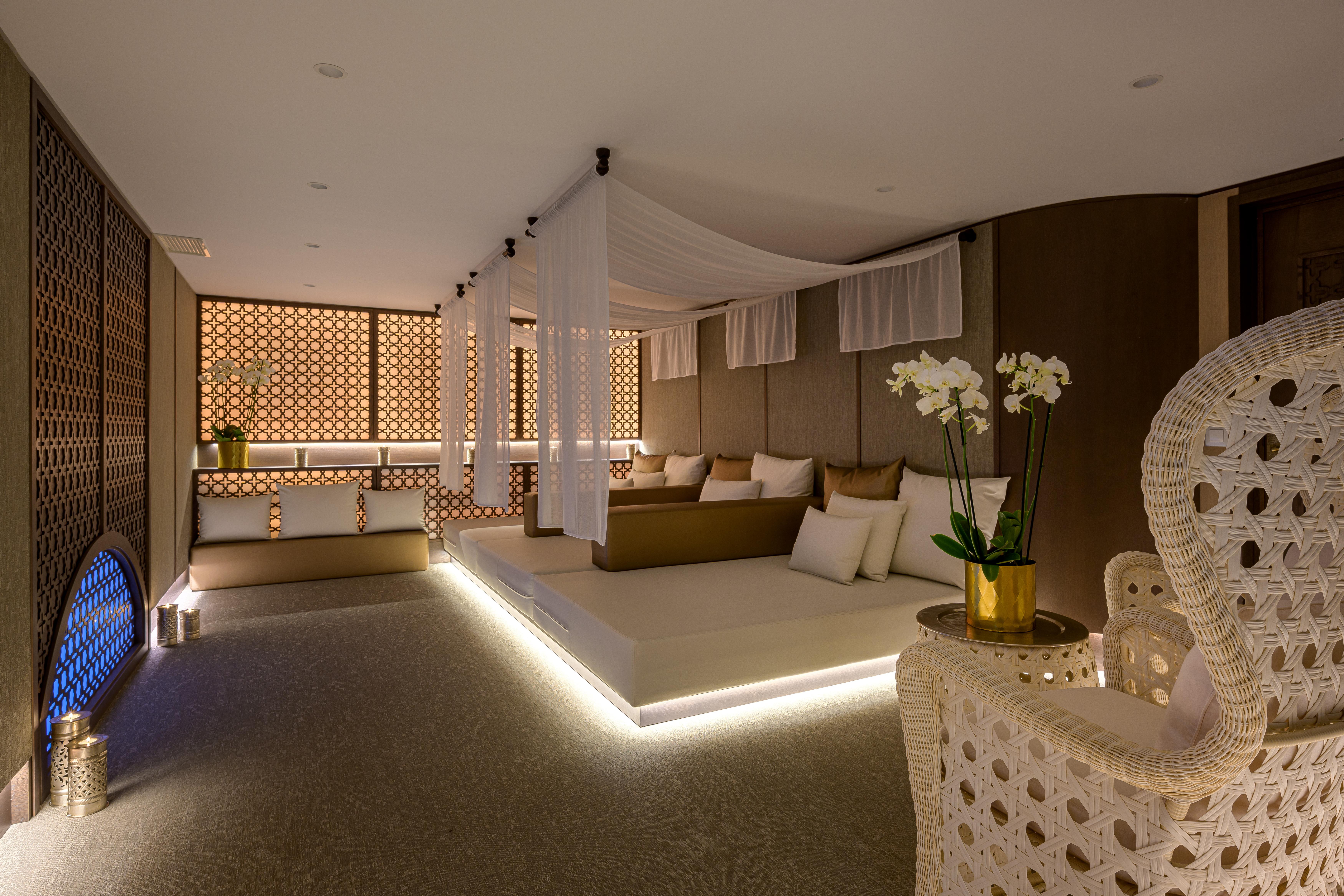 Gran Hotel Miramar Gl Malaga Exterior photo The Spa at The Landmark
