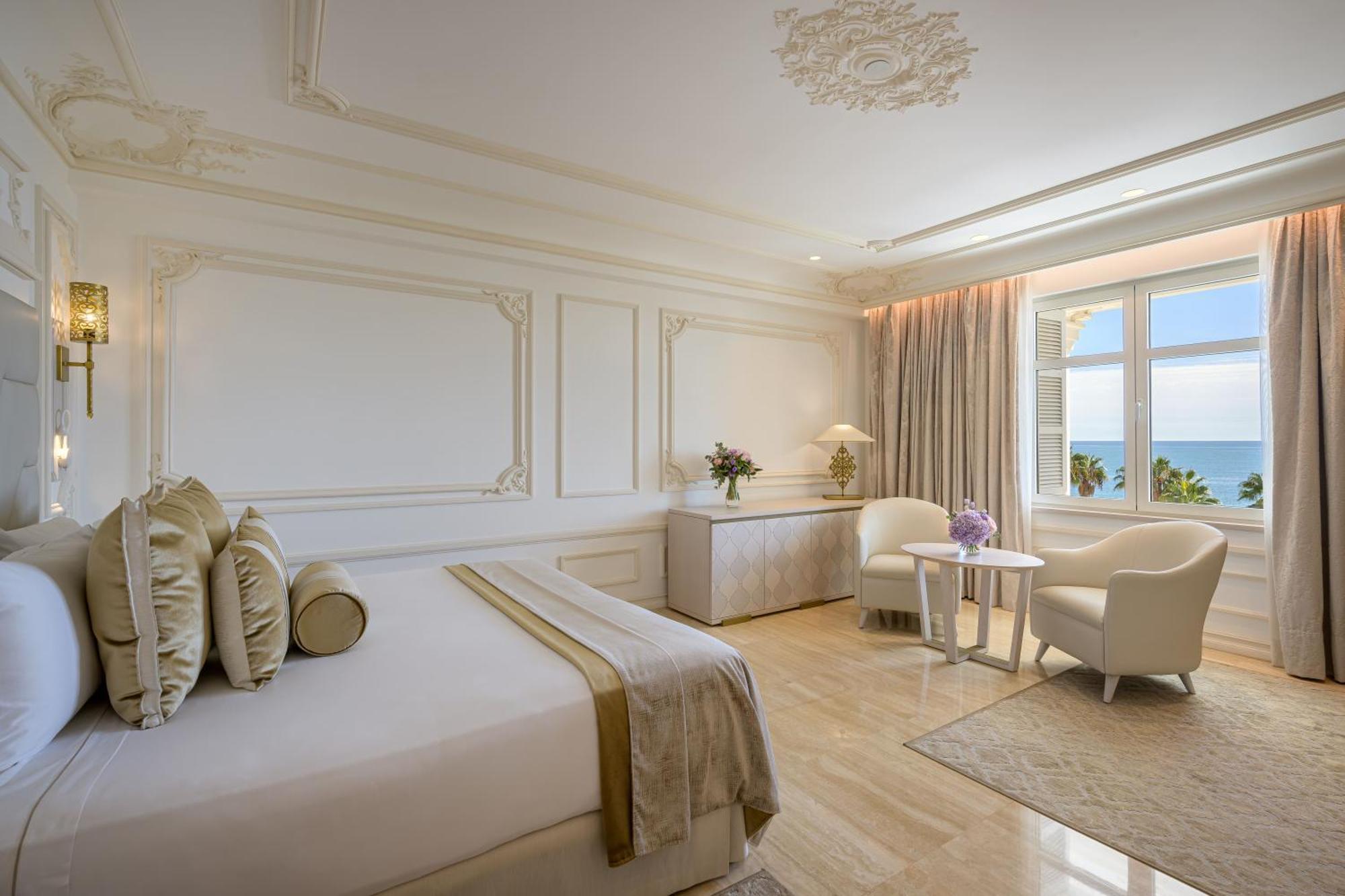 Gran Hotel Miramar Gl Malaga Exterior photo Deluxe Room