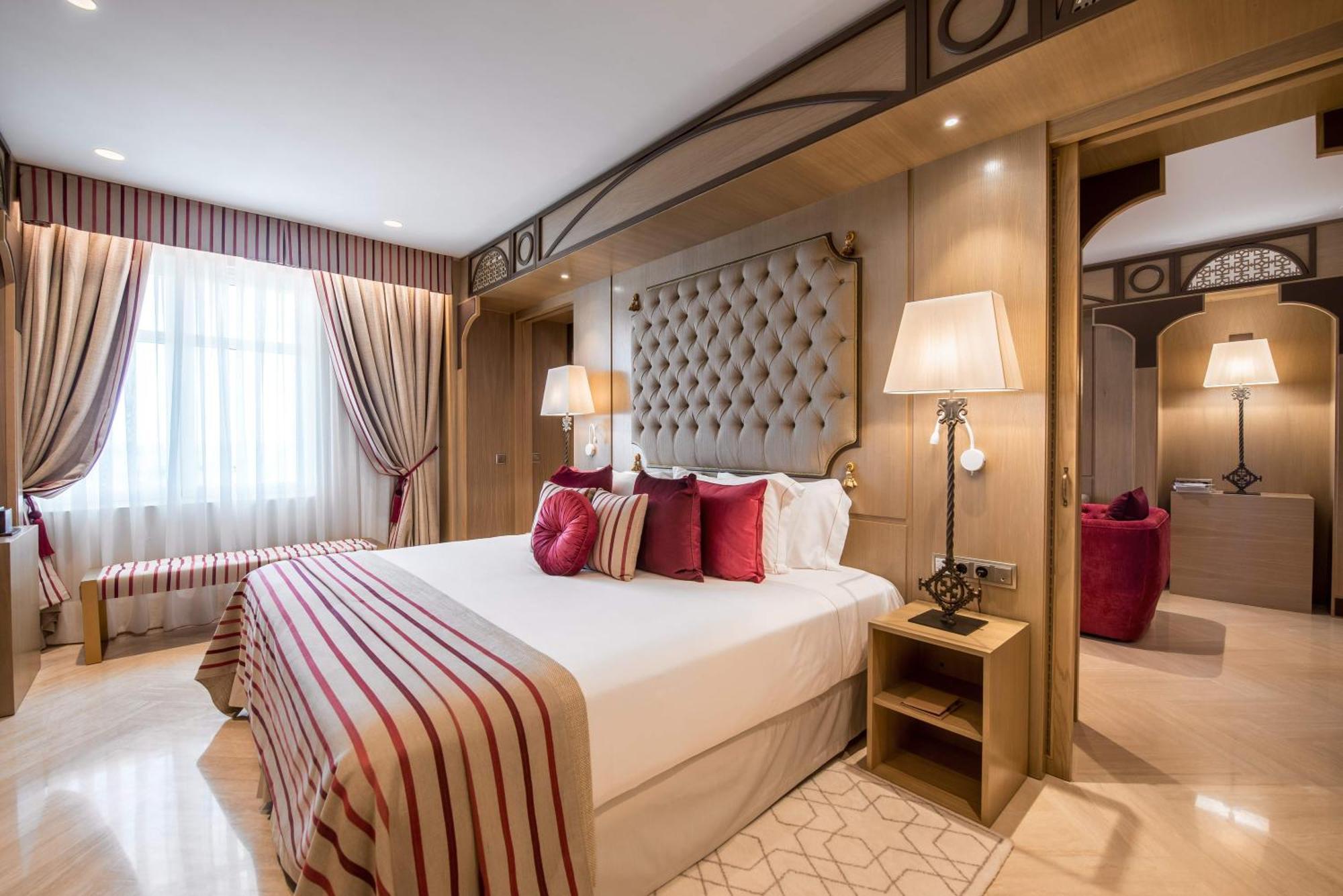 Gran Hotel Miramar Gl Malaga Exterior photo Suite