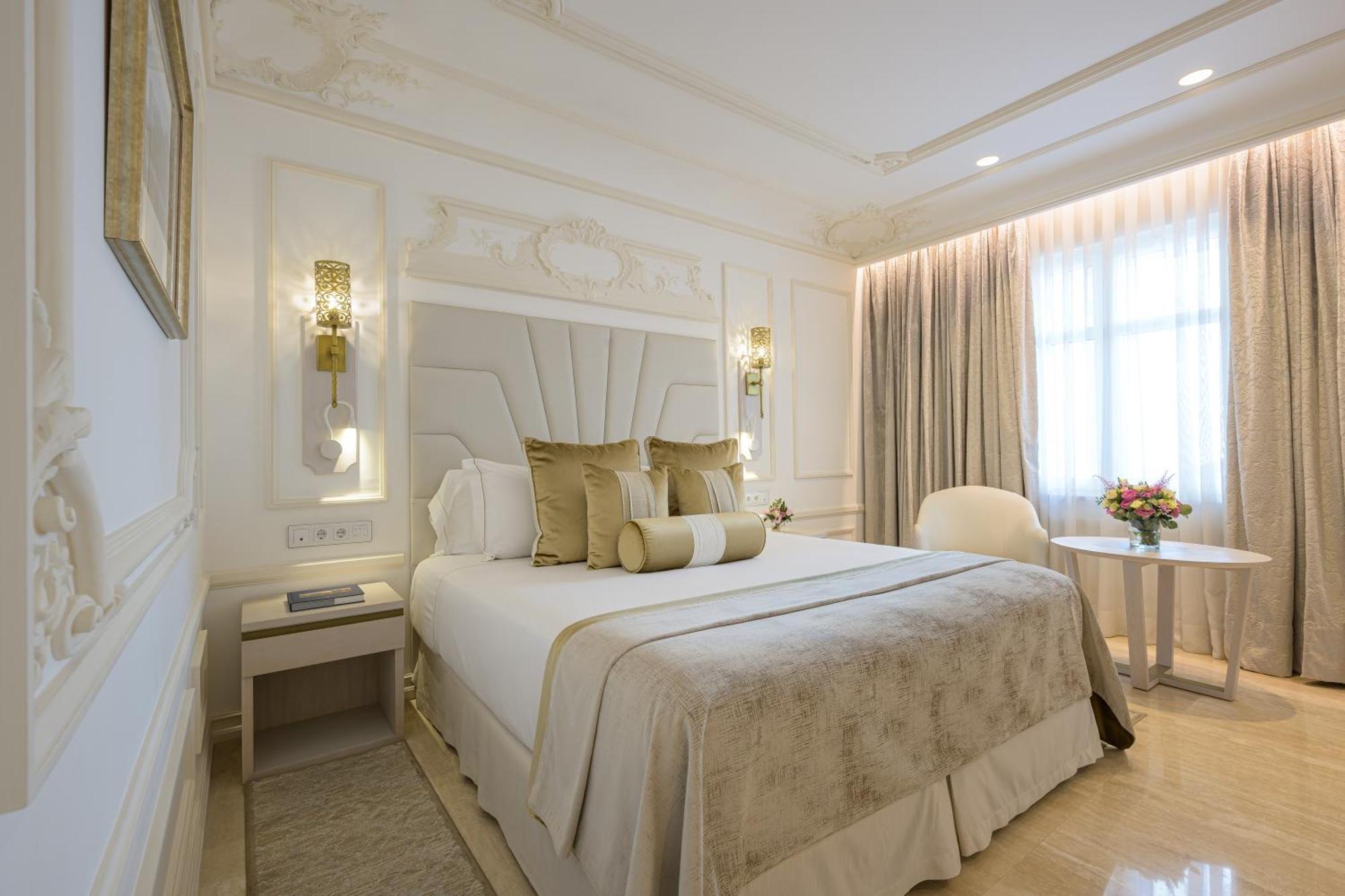 Gran Hotel Miramar Gl Malaga Exterior photo Deluxe Room